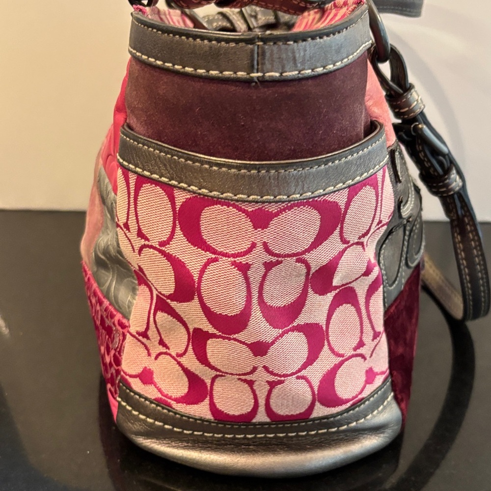 Vintage Coach Patchwork Pink and Silver Hobo Shoulder Bag - Picture 6 of 16